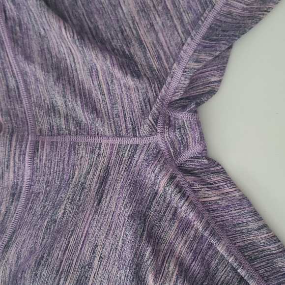 Lululemon leggings size 4 - Picture 5 of 5